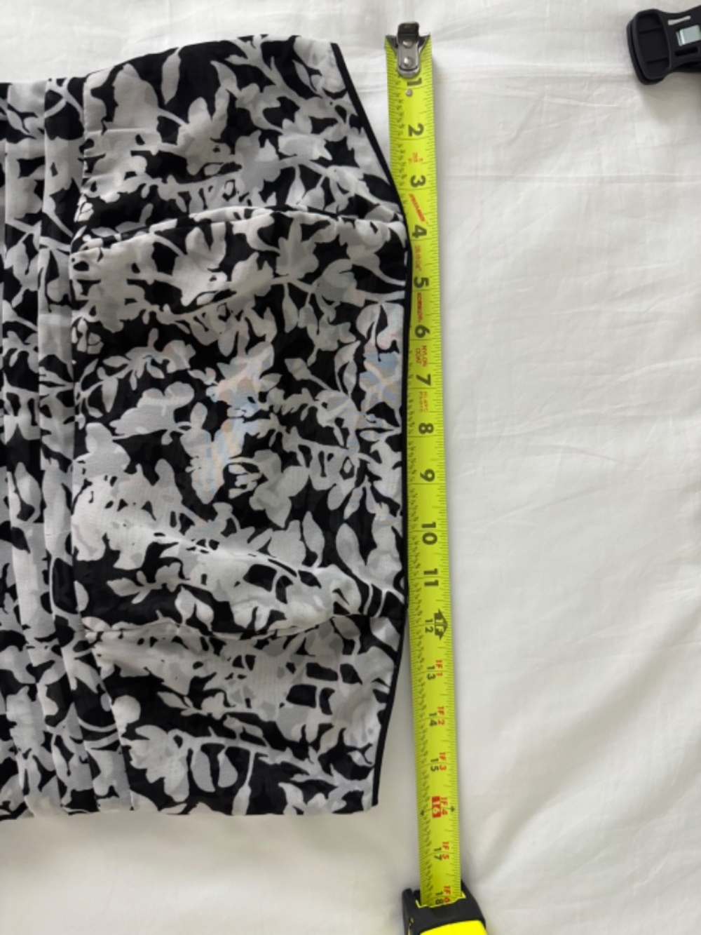 White House, Black market Sleeveless Dress. NWT. Size 4 - Picture 8 of 8